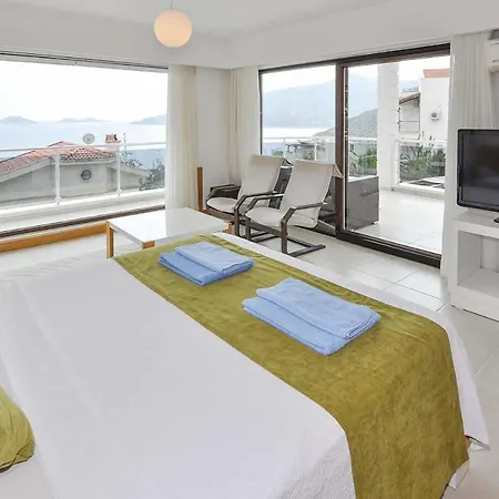 Sleeps 6 Air Con Wifi Villa Kalkan